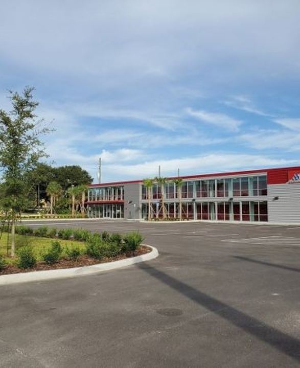Devon's Self Storage on West Colonial Drive